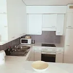 아파트 Large Flat, Downtown Center Next To Hb Main Station Muller - Self Checkin *