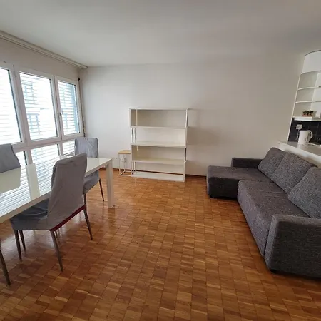 Large Flat, Downtown Center Next To Hb Main Station Muller - Self Checkin *