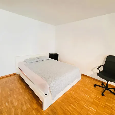 Large Flat, Downtown Center Next To Hb Main Station Muller - Self Checkin